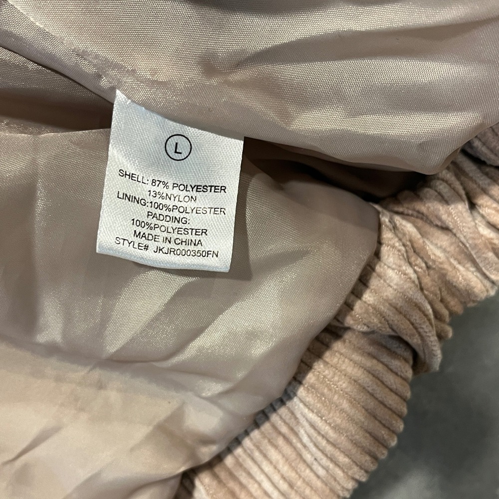Fashion Nova Puffer Jacket Women Size L Taupe Corduroy Quilted JKJR000350FN - Picture 6 of 8